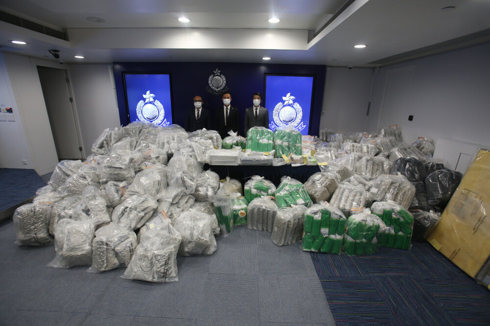 Police seize over 900kg of cannabis buds in biggest haul