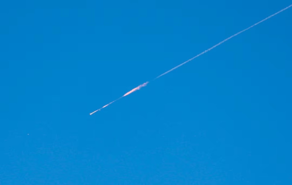 A projectile launched from Iran heads towards Israel, amid the U.S.-Israeli conflict with Iran, as seen from Ramallah, in the Israeli-occupied West Bank. REUTERS/ Mohammed Torokman