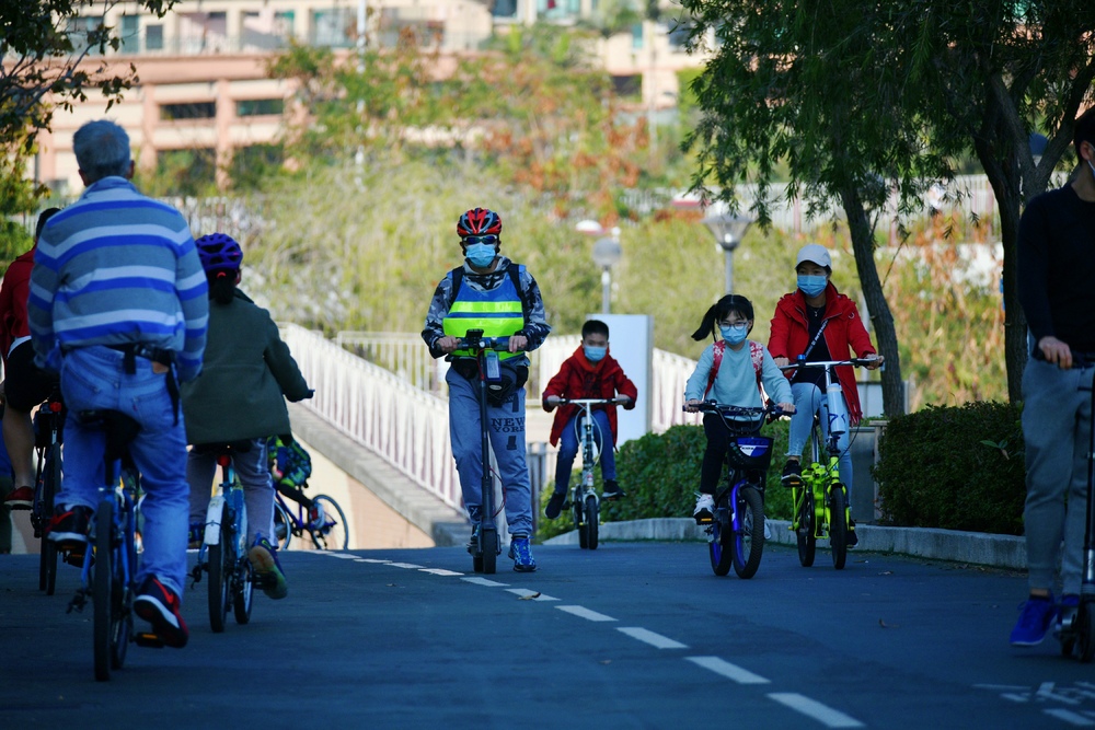 Support for the use of electric scooters and bicycles is growing. Support for the use of electric scooters and bicycles is growing.