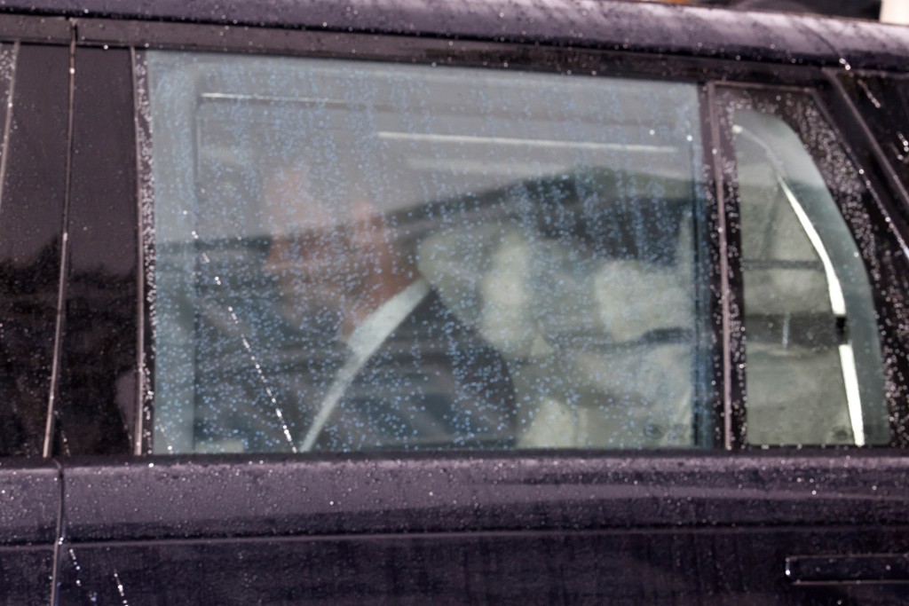 Britain's Prince Harry, Duke of Sussex leaves Clarence House in London on September 10, 2025 in the back of a car. Prince Harry arrived at his father King Charles III's Clarence House residence in London on Wednesday for what is believed to be their first meeting since February 2024, British media reported. The Duke of Sussex, who has been in the UK since Monday for a series of engagements, was seen entering the royal residence in a black car, just over an hour after the king. Photo by Toby Shepheard / AFP