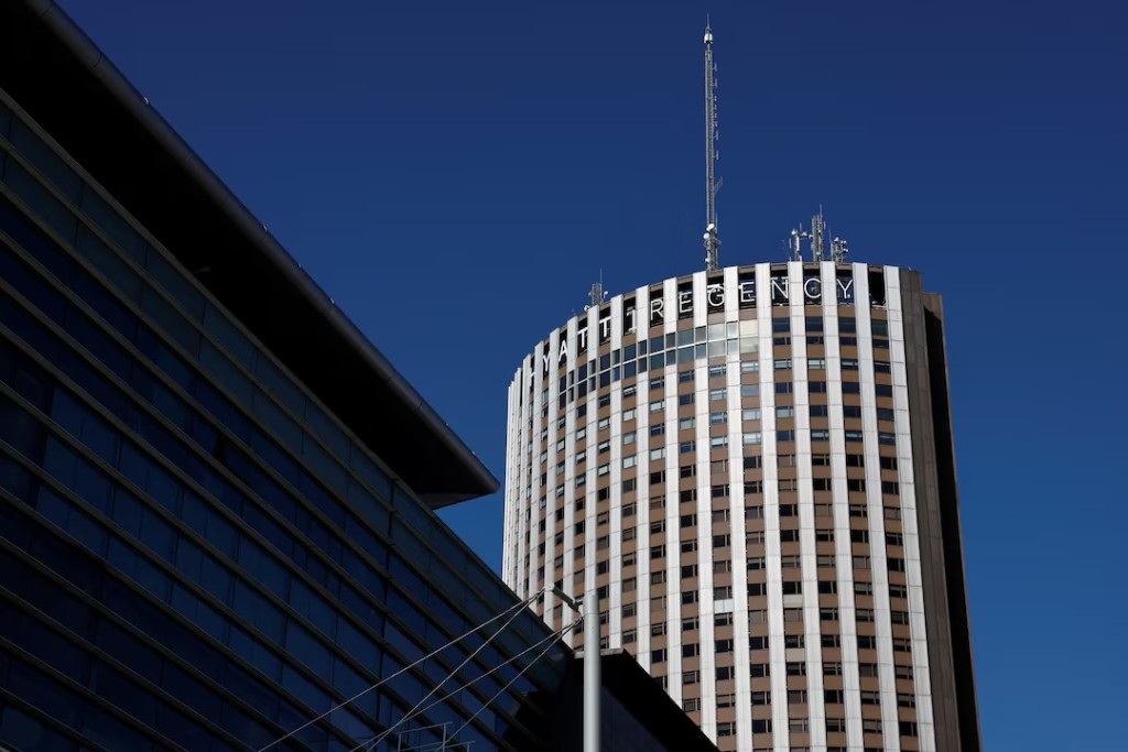 View of the Hyatt Regency Hotel where South Africa's ambassador to France, Nkosinathi Emmanuel Mthethwa, was found dead at the foot of the building, in Porte Maillot, in Paris, France, September 30, 2025. REUTERS/Benoit Tessier 