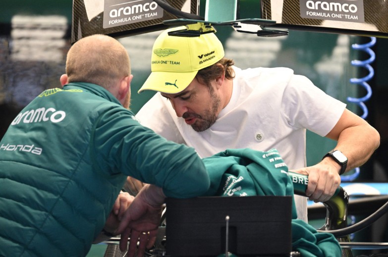 Fernando Alonso is not a fan of F1’s new regulations. AFP