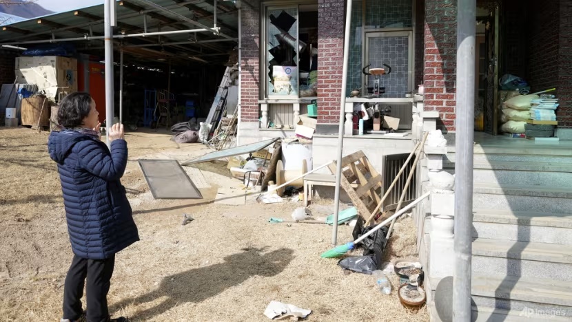 A local resident reacts to her damaged house near a bomb accident site in Pocheon, South Korea, on Thursday, Mar 6, 2025. (Photo: AP/Lee Jin-man) A local resident reacts to her damaged house near a bomb accident site in Pocheon, South Korea, on Thursday, Mar 6, 2025. (Photo: AP/Lee Jin-man)