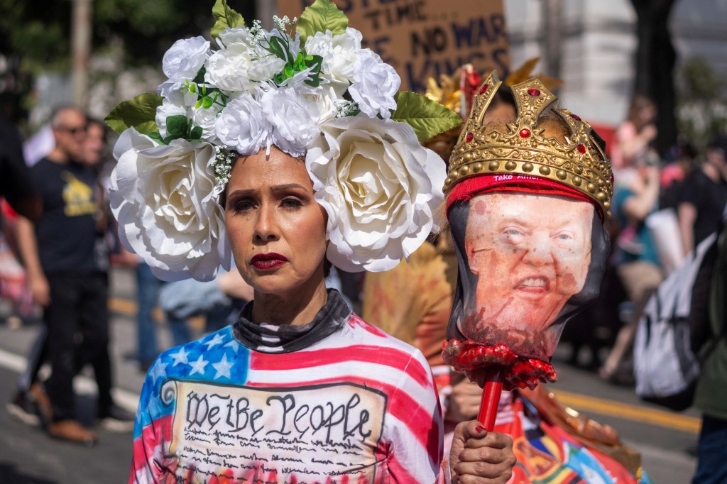 A demonstrator wears a costume during a "No Kings" protest against U.S. President Donald Trump's administration policies, in Los Angeles, California, U.S. March 28, 2026. (Reuters)