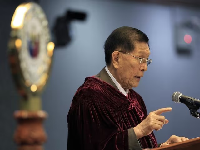 Senator Juan Ponce Enrile, Philippine senate president and presiding judge in the impeachment trial of Supreme Court Chief Justice Renato Corona, explains his vote at the conclusion of the trial in Manila May 29, 2012. REUTERS/Bullit Marquez/Pool 