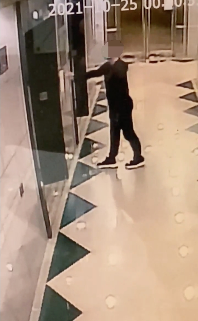 Screencap of the video.