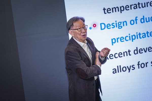 Professor Chain Tsuan Liu