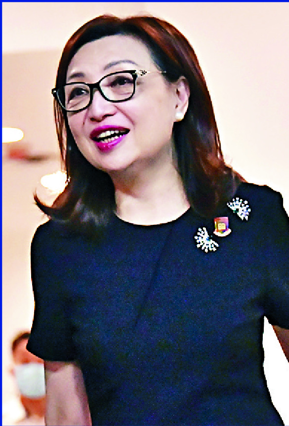 Priscilla Wong and Zhang Xiang are said to have met with John Lee, below, more than once separately in a bid by the chief executive, who is also HKU's chancellor, to resolve the management row. sing tao Priscilla Wong and Zhang Xiang are said to have met with John Lee, below, more than once separately in a bid by the chief executive, who is also HKU's chancellor, to resolve the management row. sing tao