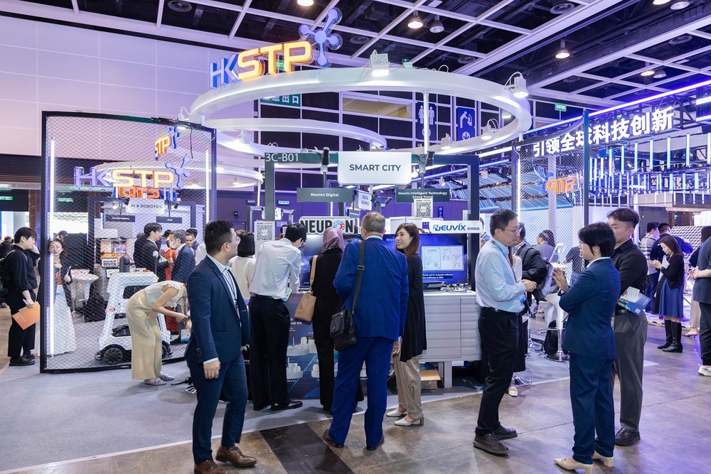 HKSTP exhibited pioneering research and development achievements from its partner companies at InnoEX 2024, an international I&T event in the spring season. HKSTP exhibited pioneering research and development achievements from its partner companies at InnoEX 2024, an international I&T event in the spring season.