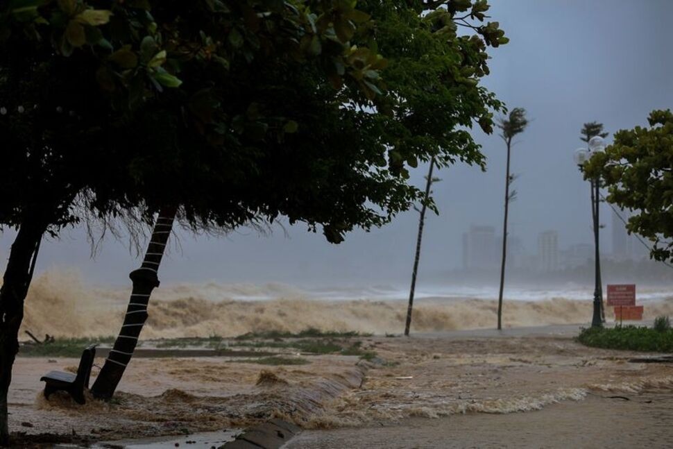 Waves approach Cua Lo beach, while Typhoon Kajiki approaches Nghe An province, Vietnam, August 25, 2025. REUTERS/Minh Nguyen