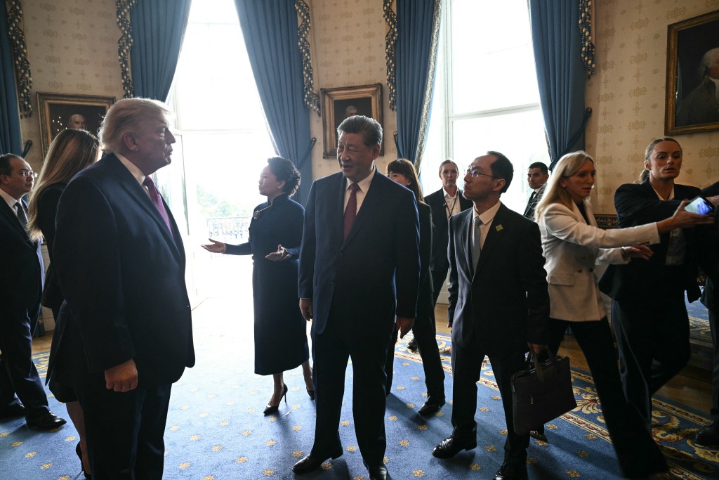 China's President Xi Jinping (C) speaks with US President Donald Trump (L) in the Blue Room of the White House after his arrival in Washington, DC, on September 24, 2026. (AFP) China's President Xi Jinping (C) speaks with US President Donald Trump (L) in the Blue Room of the White House after his arrival in Washington, DC, on September 24, 2026. (AFP)