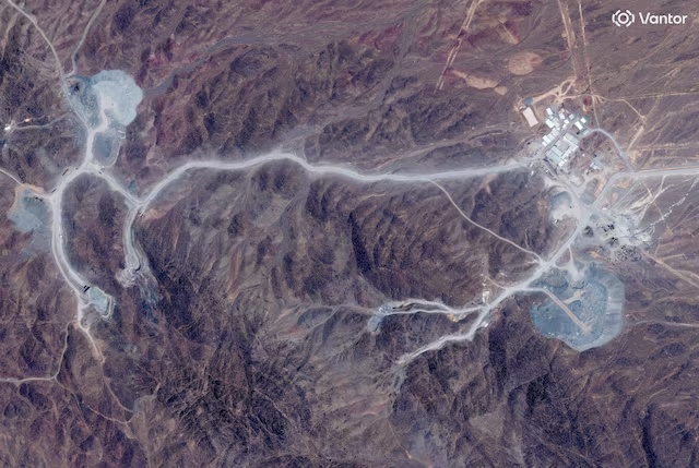 A satellite view shows tunnel entrances at Pickaxe Mountain, of the Natanz nuclear facility, near Natanz, Iran, June 30, 2026. Vantor/Handout via REUTERS/File Photo