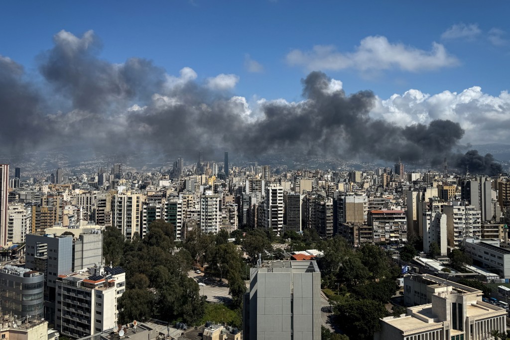 Photo by DYLAN COLLINS / AFP  Smoke rises from the site of an Israeli strike that targeted an area in Beirut on April 8, 2026.