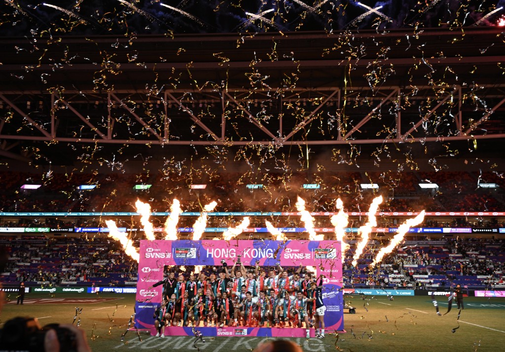 Support for home teams has grown stronger at competitions hosted in Hong Kong, adding energy to the city’s sports atmosphere.