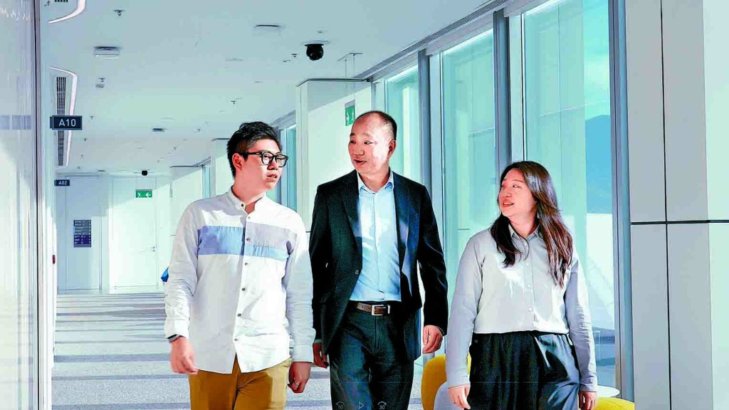 HKIAA will continue refine its courses to meet industry demands  
