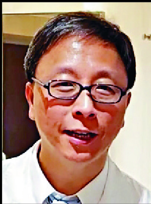 From far left: Ho Pak-leung and Simon Wong have said Joseph Tsang's suggestion for people to take rapid tests before entering regulated premises is 'impractical.'