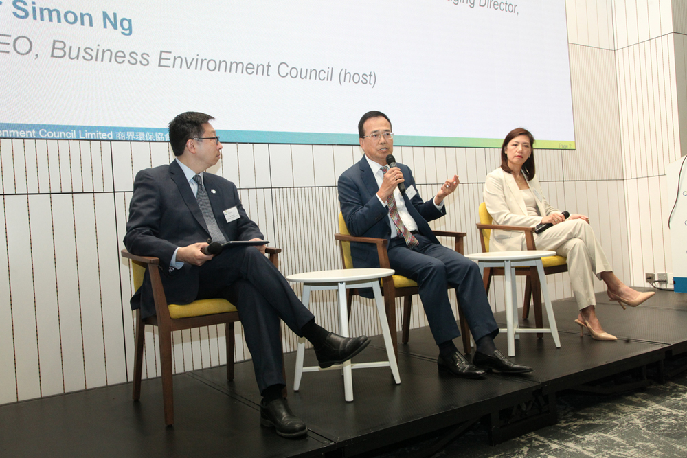 The engaging dialogue among the three distinguished executives was well received by the audience who were able to get valuable inspirations The engaging dialogue among the three distinguished executives was well received by the audience who were able to get valuable inspirations