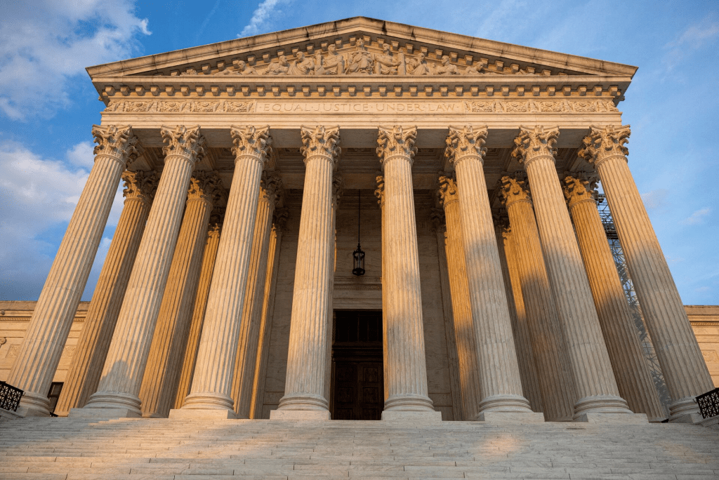 A view of the U.S. Supreme Court in Washington, U.S., July 19, 2024. REUTERS/Kevin Mohatt/File Photo 
