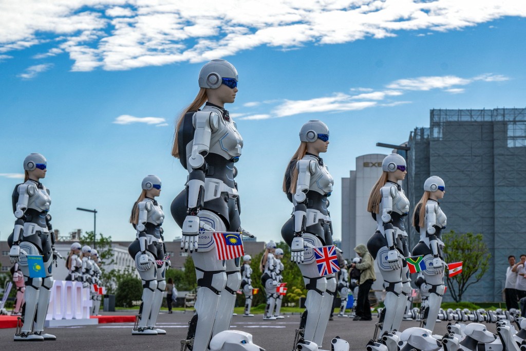 AiMOGA robots by Chery Group. REUTERS