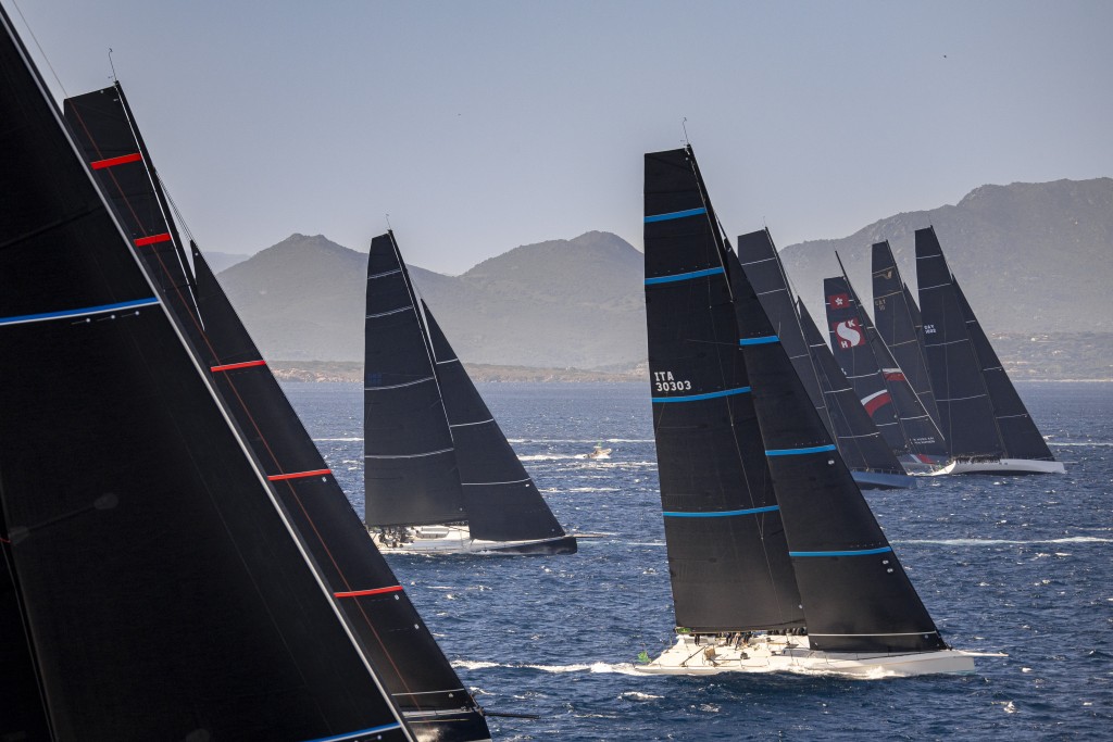The Maxi Yacht Rolex Cup features 40 to 50 yachts, all measuring more than 18.29 meters (60 feet) in length.