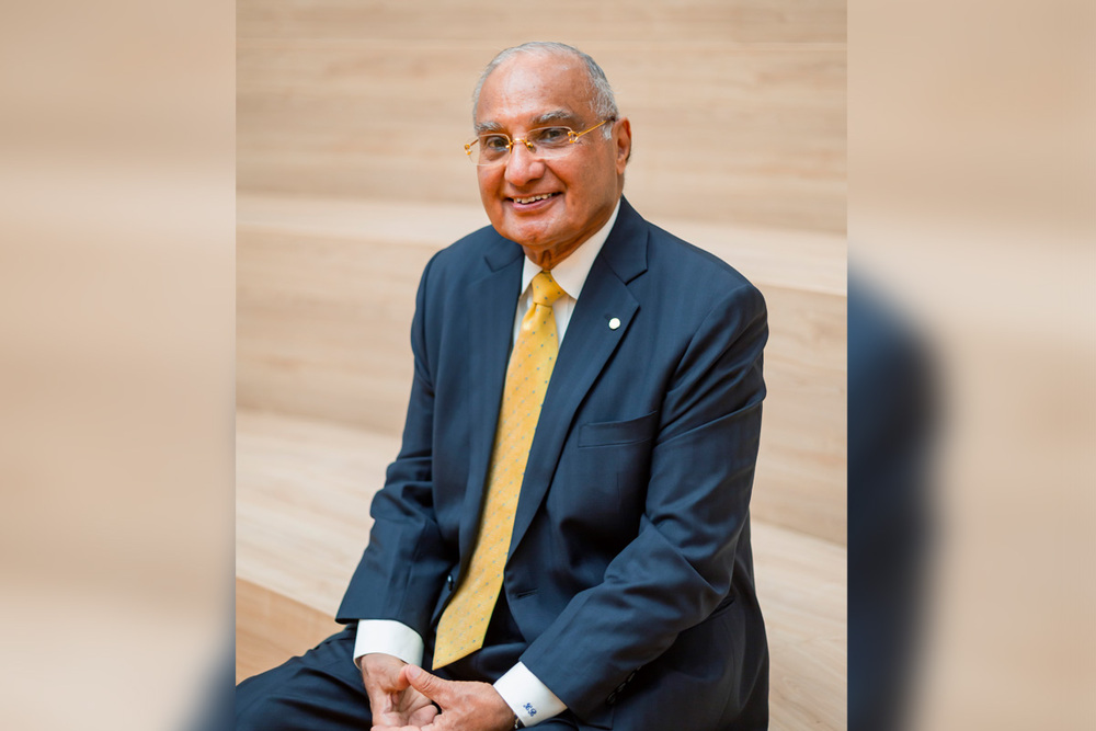Lachman B. Balani, Manager, Financial Planning