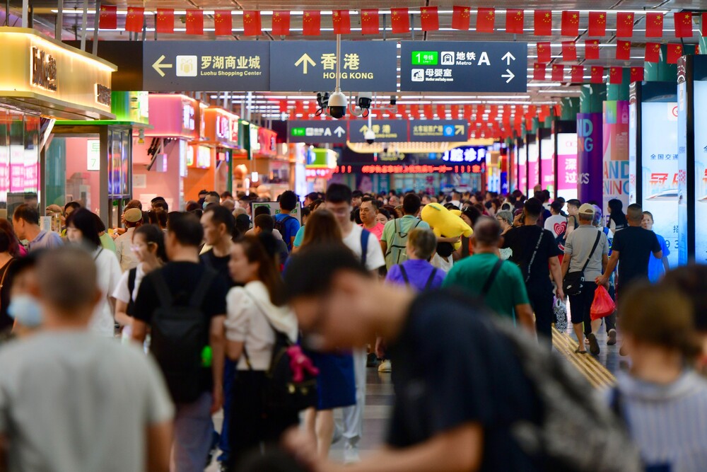 Hongkongers Flock To Shenzhen For Lunar New Year Celebrations Hongkongers Flock To Shenzhen For Lunar New Year Celebrations