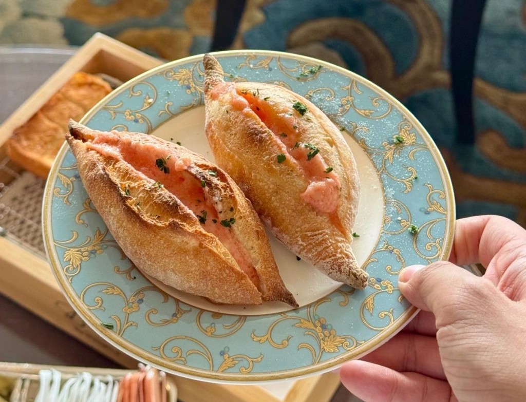 Mentaiko French bread.