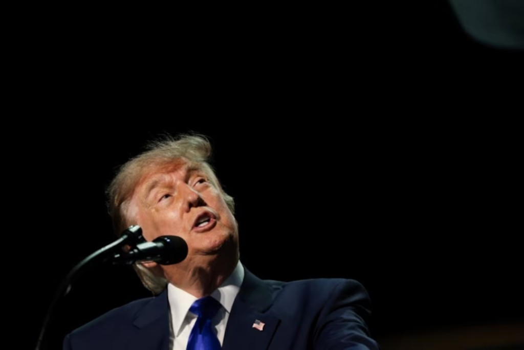 U.S President Donald Trump speaks on stage during the Republican National Midterm Convention in Dallas, Texas, U.S., September 9, 2026. REUTERS/Jessica Koscielniak