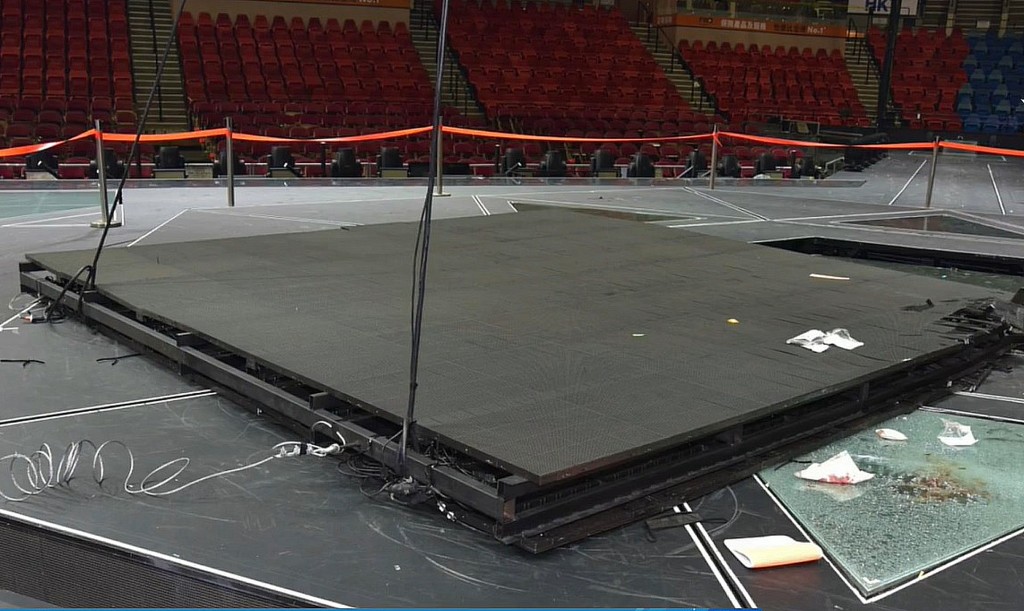 Screen that fell on concert stage in 2022