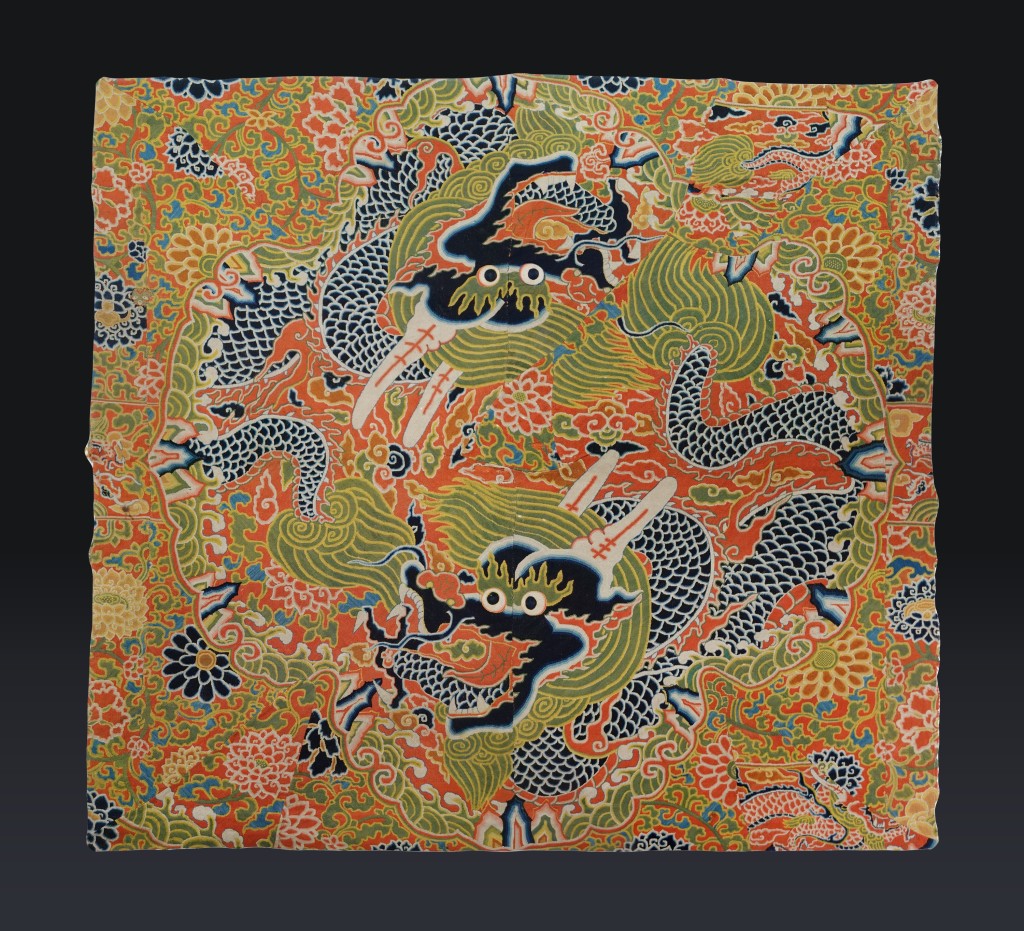 Cloud collar with dragons, clouds, and flowers China Ming dynasty, 15th to 16th century Embroidered silk gauze with silk threads The Chris Hall Collection at the Hong Kong Palace Museum, 2025.CH-HKPM.478