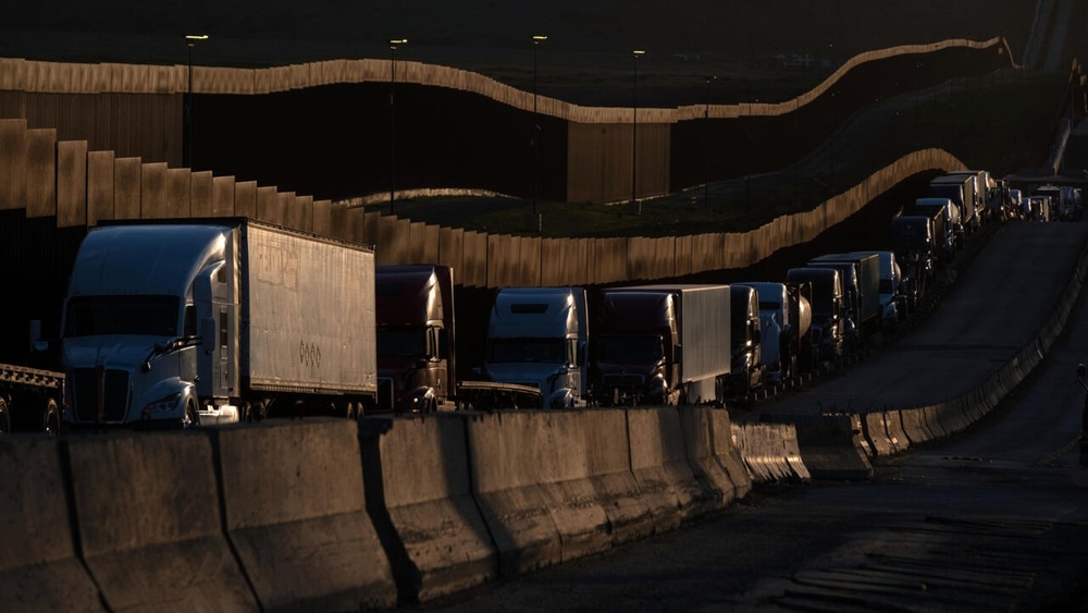 US President Donald Trump's tariffs on Canada, Mexico and China, and the retaliation they attracted, could dent US GDP growth notably if kept in place over a year © Guillermo Arias / AFP US President Donald Trump's tariffs on Canada, Mexico and China, and the retaliation they attracted, could dent US GDP growth notably if kept in place over a year © Guillermo Arias / AFP