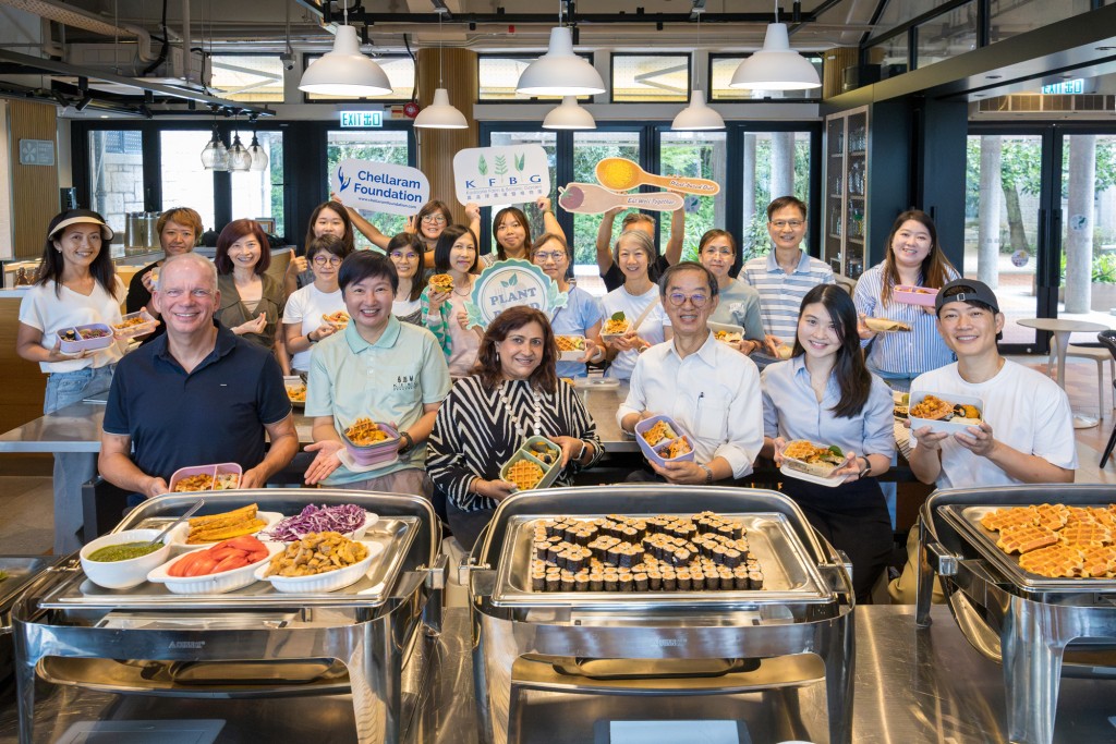 Eat Well Together is a new community program launched by Kadoorie Farm and Botanic Garden and the Chellaram Foundation to encourage people in Hong Kong to explore more plant-forward eating in their everyday lives.