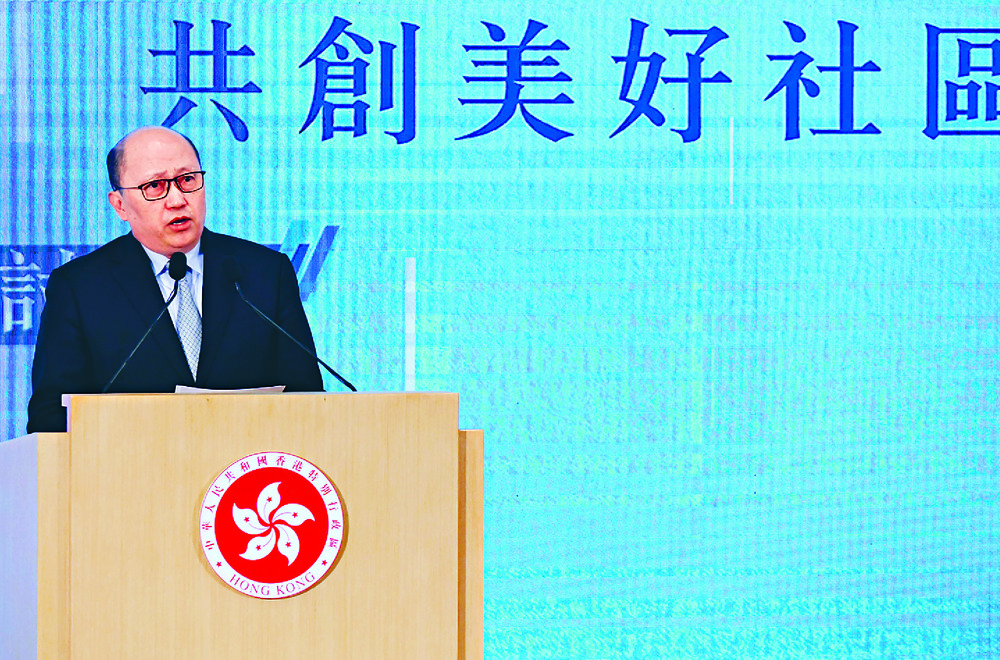 ‘It is impossible for someone who was anti-China and stirring up trouble in Hong Kong yesterday to suddenly become a patriot after shouting a few slogans today’
ZHENG YANXIONG ‘It is impossible for someone who was anti-China and stirring up trouble in Hong Kong yesterday to suddenly become a patriot after shouting a few slogans today’
ZHENG YANXIONG