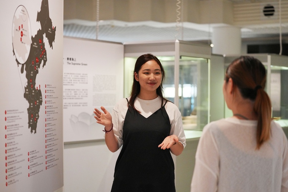 Wing-yin adheres to the motto, “opportunity favours the prepared mind”, always seeking opportunities to broaden her horizons.
