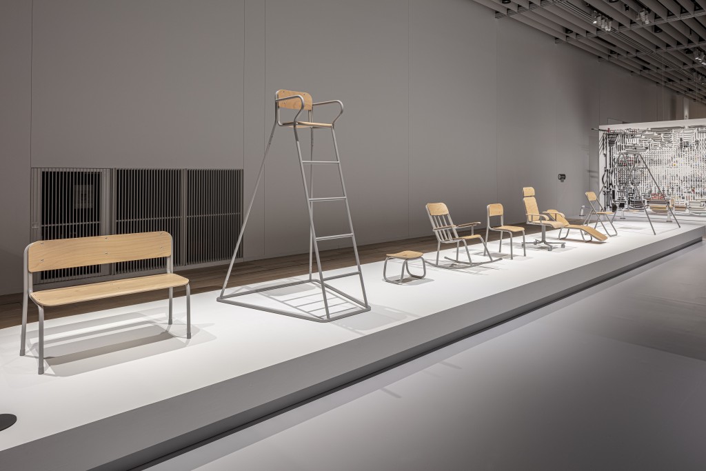 School-Chair Dreams. (Installation view of Design Ah! Exhibition neo, TOKYO NODE, 2025)