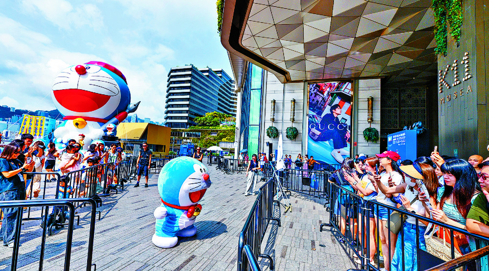 Mascots from the exhibition bid fans goodbye at meet-and greet sessions as the free entry zone closed. Mascots from the exhibition bid fans goodbye at meet-and greet sessions as the free entry zone closed.