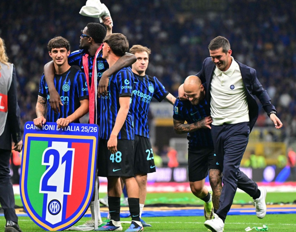 Coach Cristian Chivu celebrates after Inter Milan clinched the Scudetto with three matches remaining. AFPs 