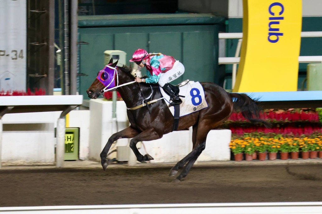 Britney Wong finally gets her first win of the season.
