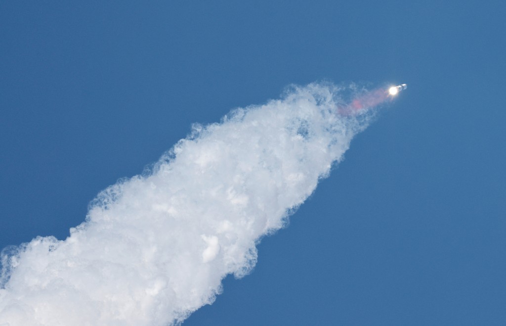 SpaceX's next-generation Starship spacecraft atop its Super Heavy booster is launched on its ninth test at the company's launch pad in Starbase, Texas, U.S., May 27, 2025. (Reuters)