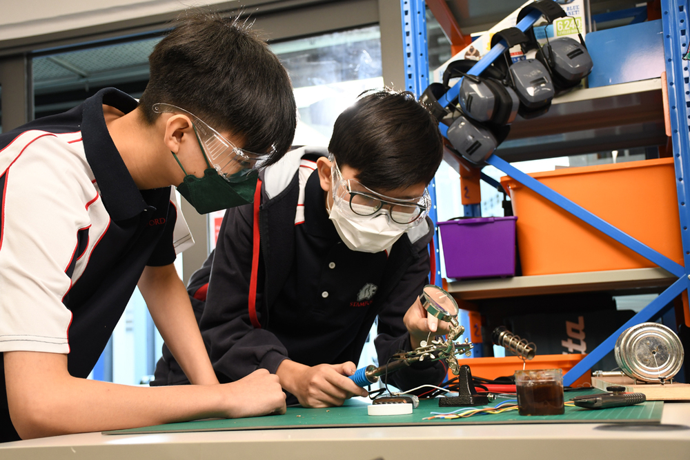 IB students develop a deeper understanding of the subject through different hands-on activities and experiential learning.