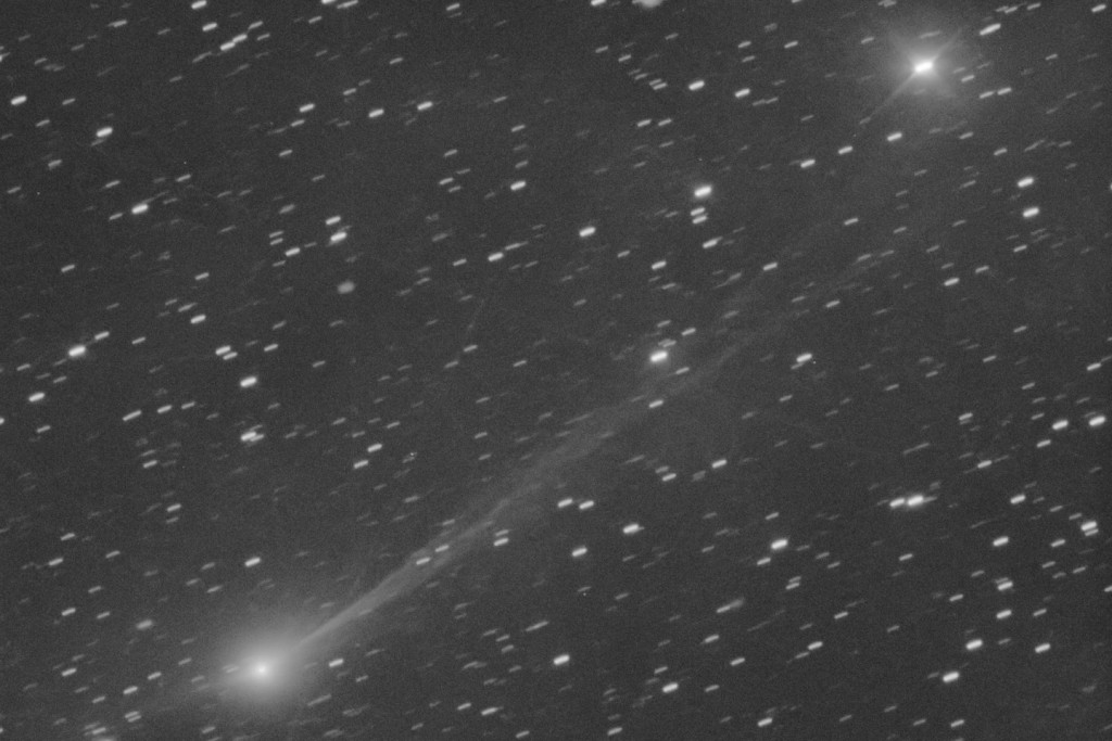  This photo provided by Gianluca Masi shows the interstellar comet 3I/Atlas as it streaks through space, 190 million miles from Earth, on Wednesday, Nov. 19, 2025. The image was taken from Manciano, Italy. (Gianluca Masi via AP)
