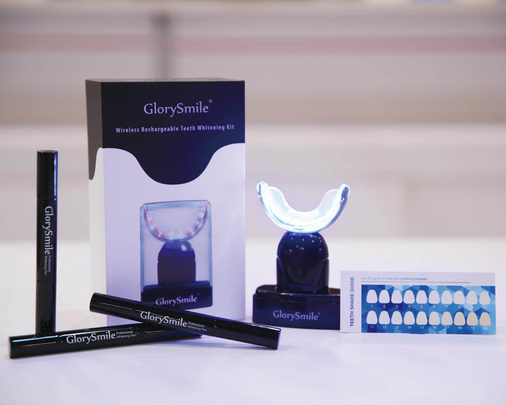 GlorySmile GS-JK Wireless LED Teeth Whitening Kit