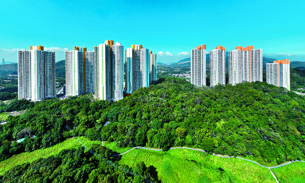 Queen’s Hill Estate is one of the 10 pilot PRH estates for smart estate management. Below: The Housing Authority's selected pilot estates for implementing smart estate management.