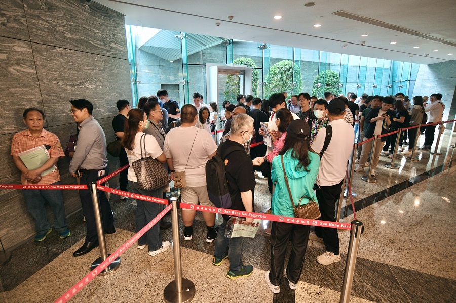 Prospective buyers of Sierra Sea units. SING TAO