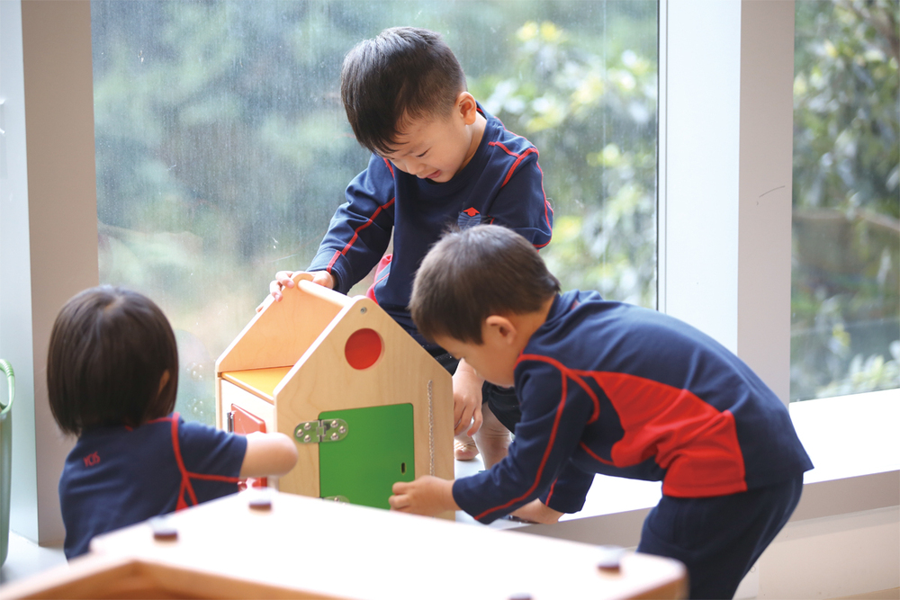 Collaboration with others is an important part of learning and development in an Early Years context. Collaboration with others is an important part of learning and development in an Early Years context.
