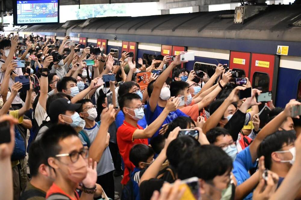 Many railway fans have on Friday bid farewell to one of their beloved electric train models - the Mid-Life Refurbishment Train on Friday.