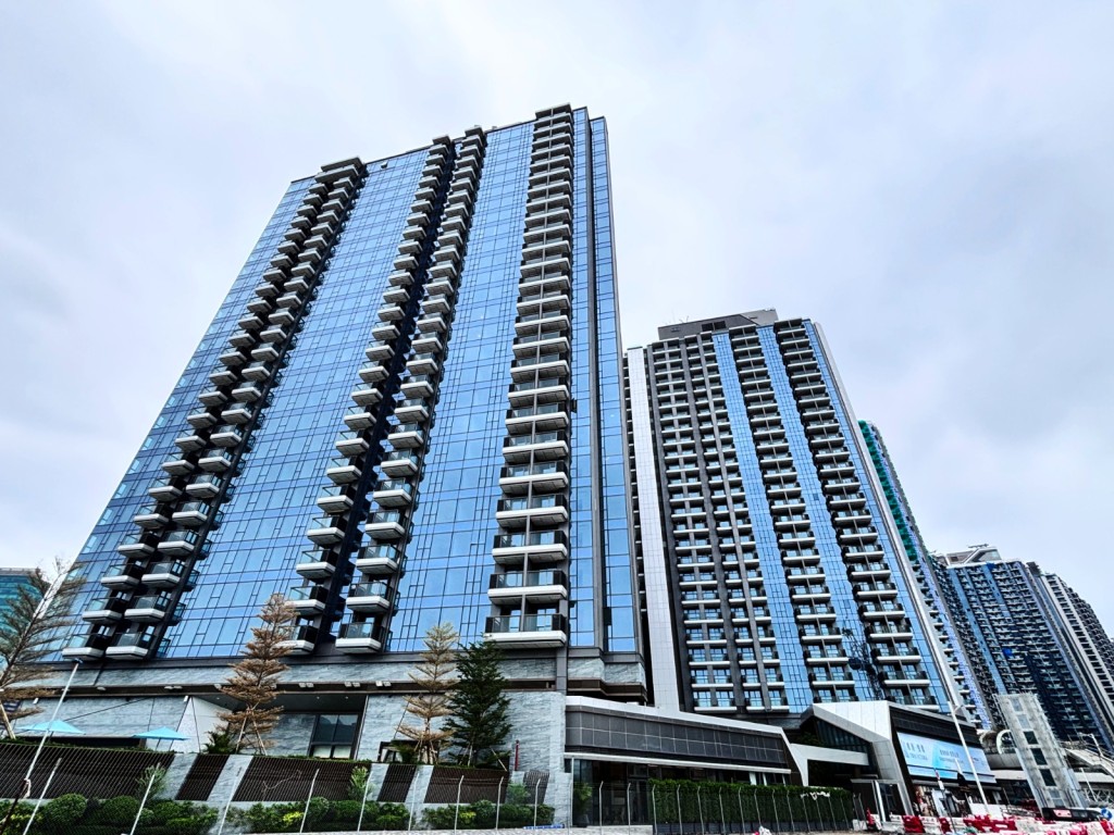 Victoria Voyage in Kai Tak, developed by China Overseas Land & Investment. SING TAO