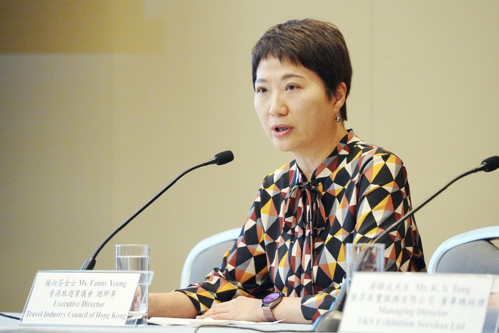 The Travel Industry Council of Hong Kong executive director Fanny Yeung Shuk-fan admitted that self-organized hiking and camping tours fall into a regulatory grey area