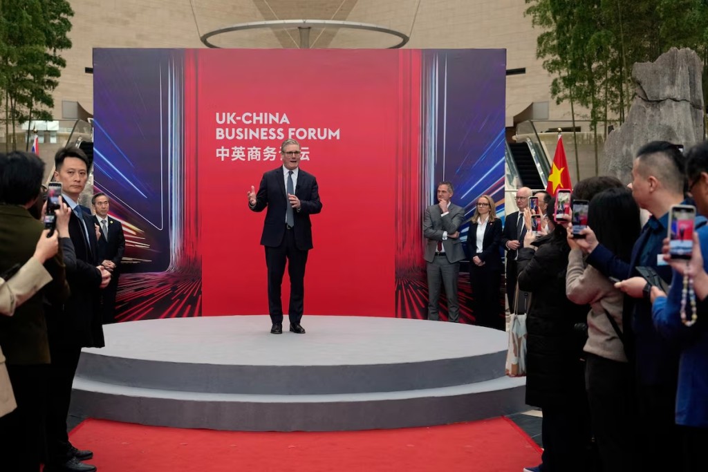 Britain's Prime Minister Keir Starmer speaks during the UK-China Business Forum at the headquarters of the Bank of China (BOC) in Beijing, China, January 30, 2026 . Kin Cheung/Pool via REUTERS