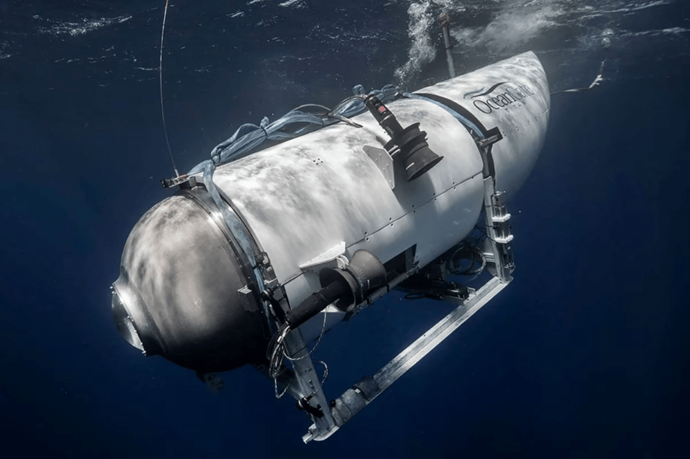 The Titan submersible, operated by OceanGate Expeditions to explore the wreckage of the sunken Titanic off the coast of Newfoundland, dives in an undated photograph. (OceanGate Expeditions/Handout via REUTERS) The Titan submersible, operated by OceanGate Expeditions to explore the wreckage of the sunken Titanic off the coast of Newfoundland, dives in an undated photograph. (OceanGate Expeditions/Handout via REUTERS)